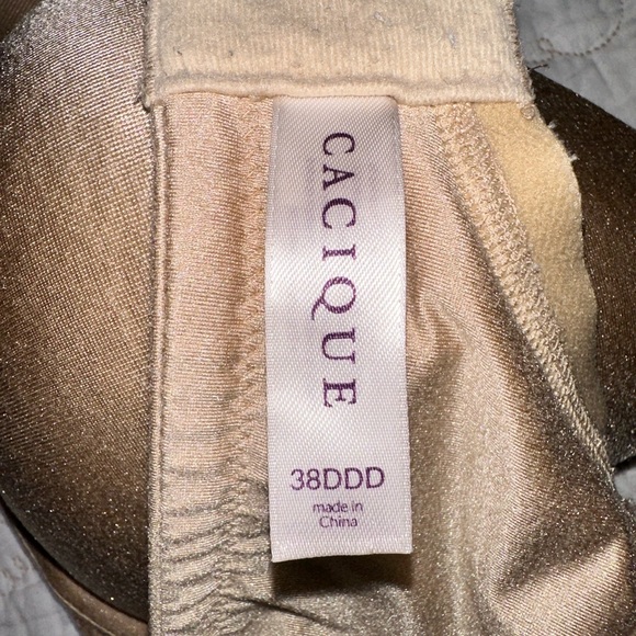 Cacique beige lightly worn 38DDD - Picture 3 of 3